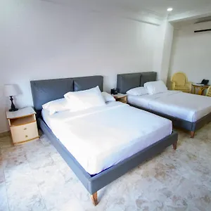 Hotel Clarkton