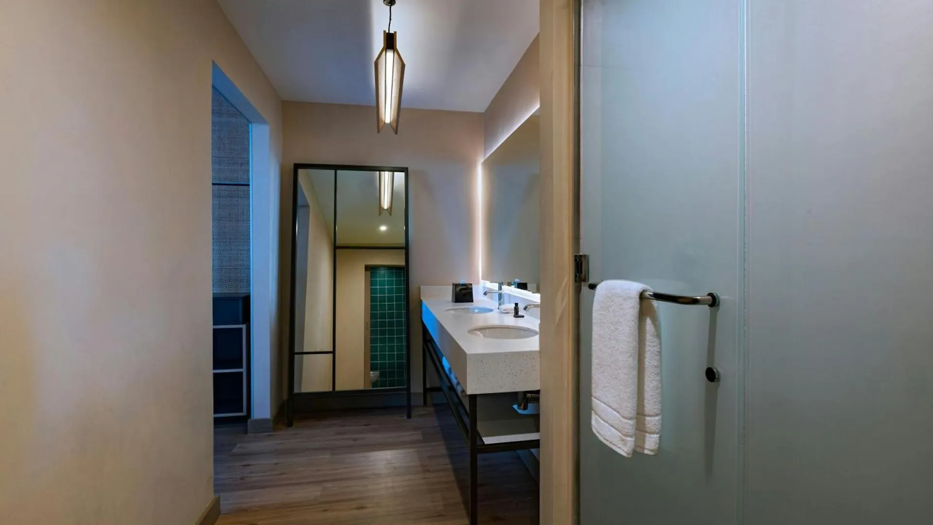 Aloft Playa Del Carmen Hotel 5*,