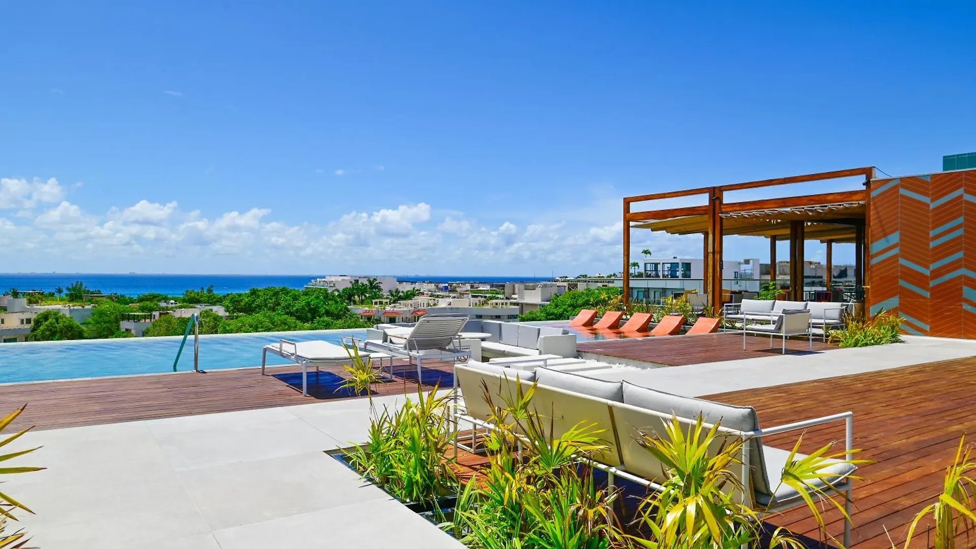 Aloft Playa Del Carmen Hotel